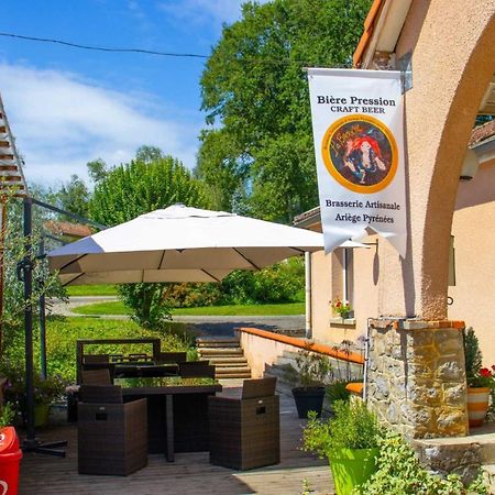 Camping - Piscine - Ccbaieb Montjoie-en-Couserans المظهر الخارجي الصورة