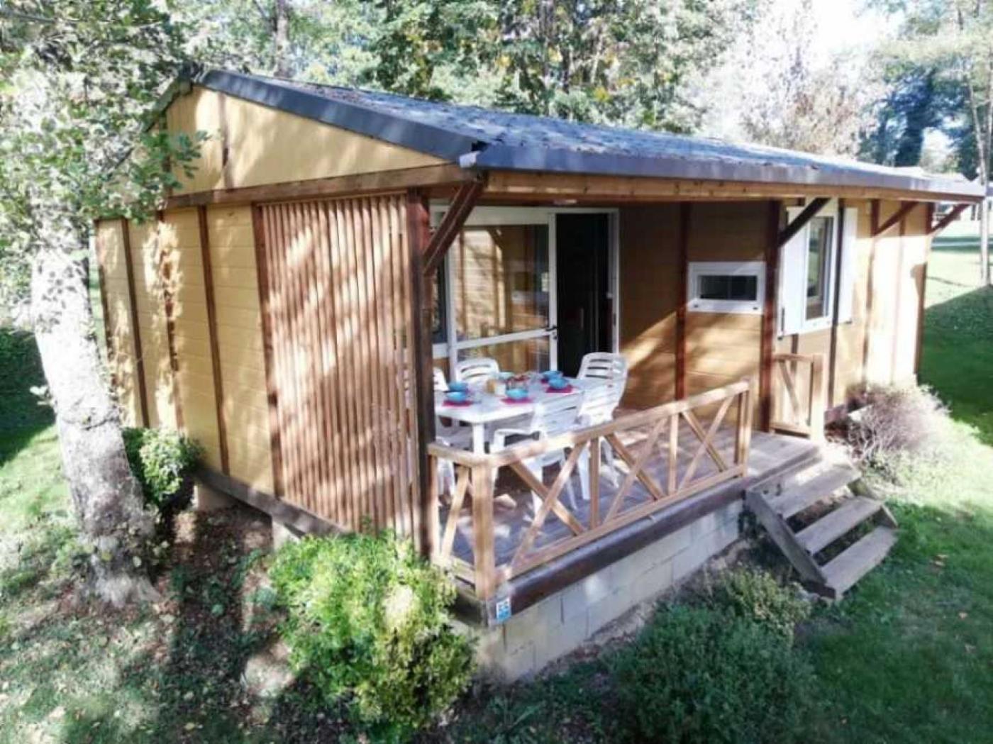 Camping - Piscine - Ccbaieb Montjoie-en-Couserans المظهر الخارجي الصورة